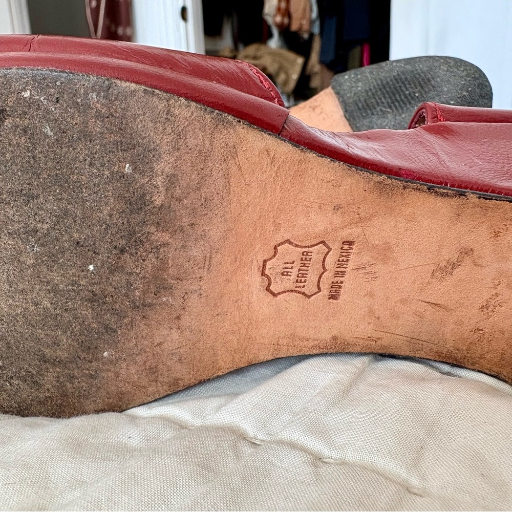 Red Leather REMIX 40s inspired sandals. 39 - Picture 6 of 7